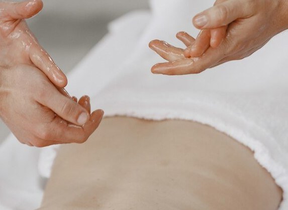 four hands massage